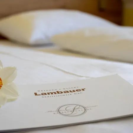 Weingut Lambauer Konukevi