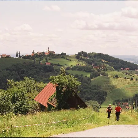 Weingut Lambauer Konukevi Kitzeck im Sausal