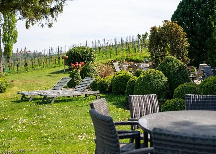 Weingut Lambauer 3* Kitzeck im Sausal