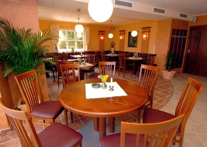 Weingut Lambauer Gasthuis 3*