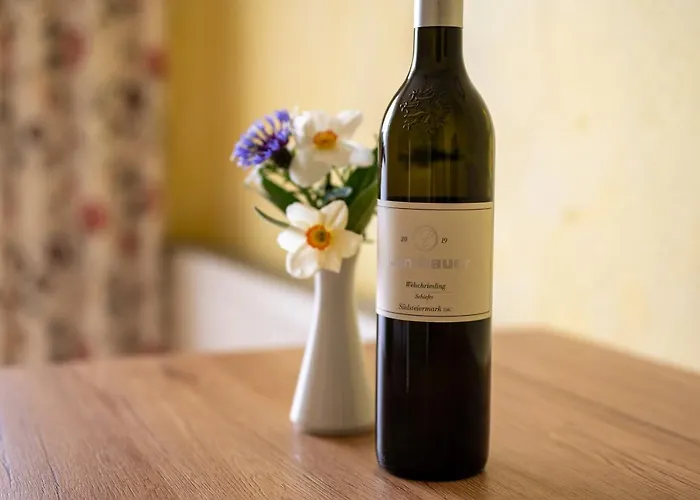 Weingut Lambauer Gasthuis 3*